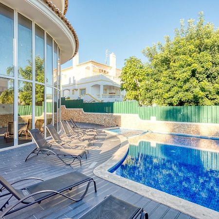 אלבופיירה Full Private 300Sqm Villa Jacuzzi Heated Pool Ideal & Quiet Location מראה חיצוני תמונה