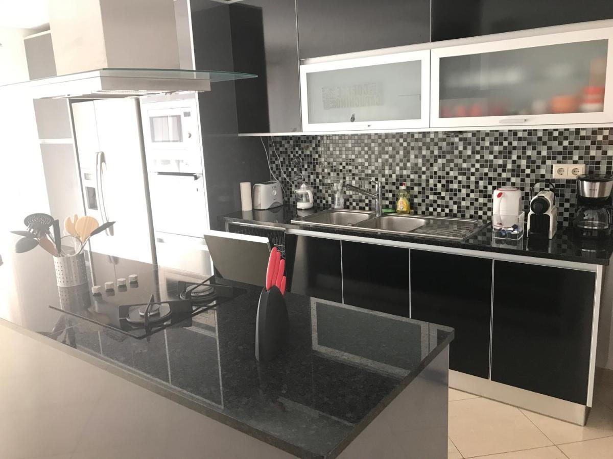 אלבופיירה Full Private 300Sqm Villa Jacuzzi Heated Pool Ideal & Quiet Location מראה חיצוני תמונה
