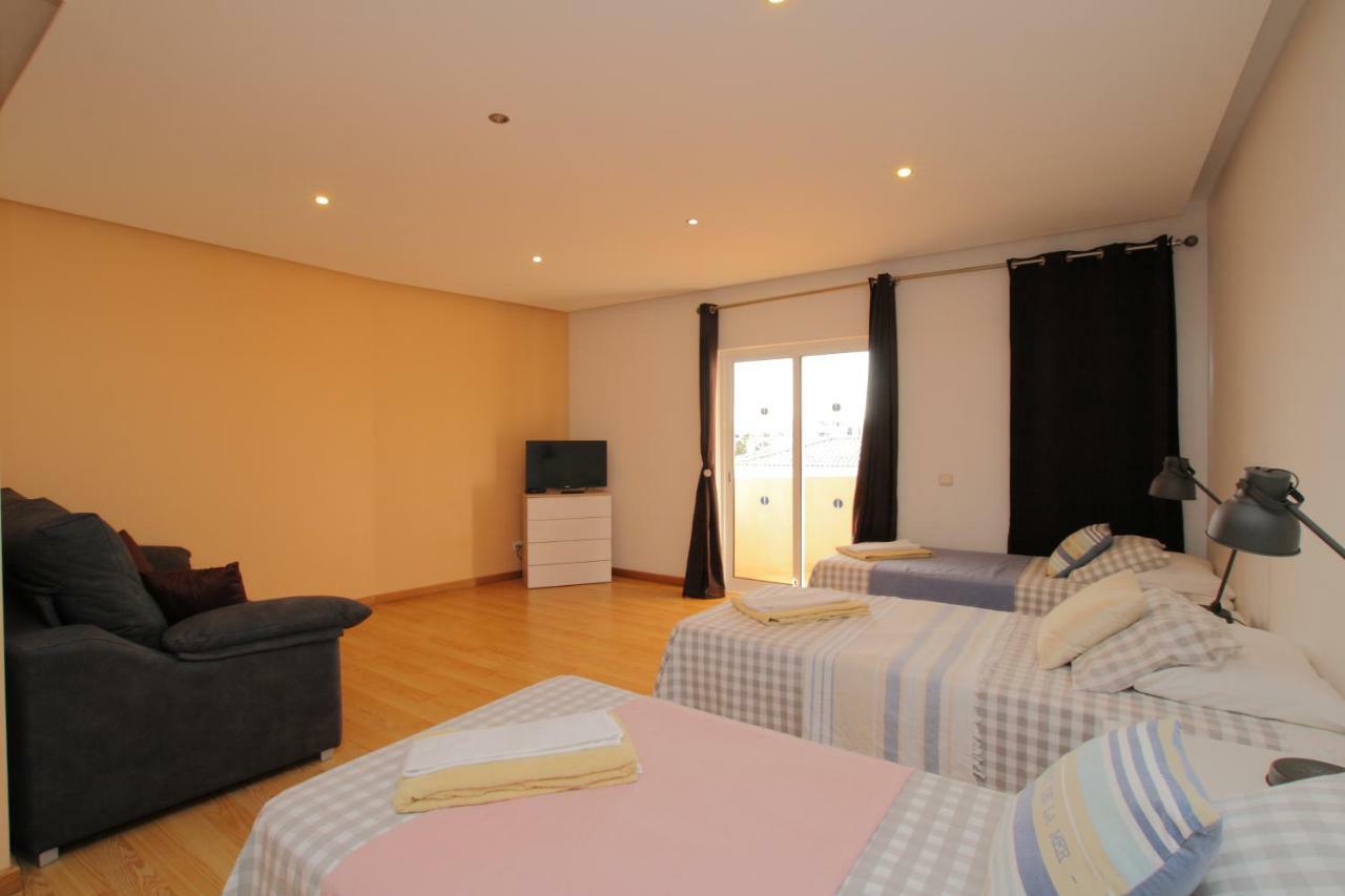 אלבופיירה Full Private 300Sqm Villa Jacuzzi Heated Pool Ideal & Quiet Location מראה חיצוני תמונה